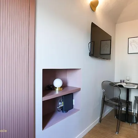 Vinzaglio Apartment